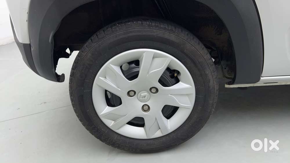 Renault Kwid 1.0 Rxt Amt, 2024, Petrol