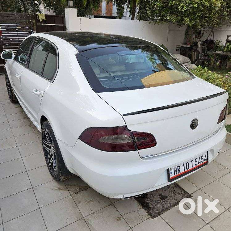 Skoda Superb 1.8 Elegance Tsi At, 2012, Petrol