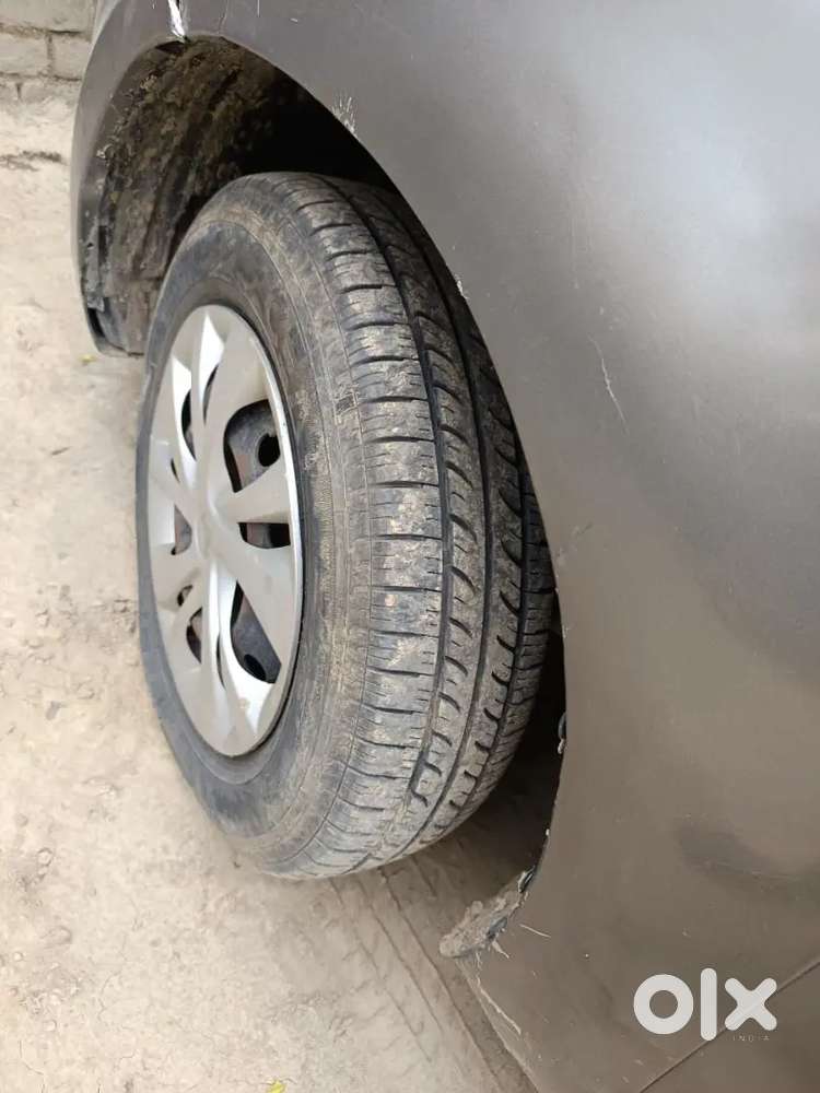 Maruti Suzuki Swift Dzire 2015 Cng & Hybrids 90000 Km Driven
