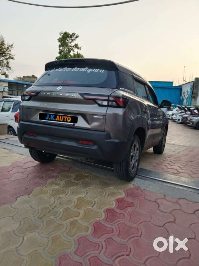 Maruti Suzuki Brezza 1.5 Vxi Smart Hybrid, 2023, Petrol