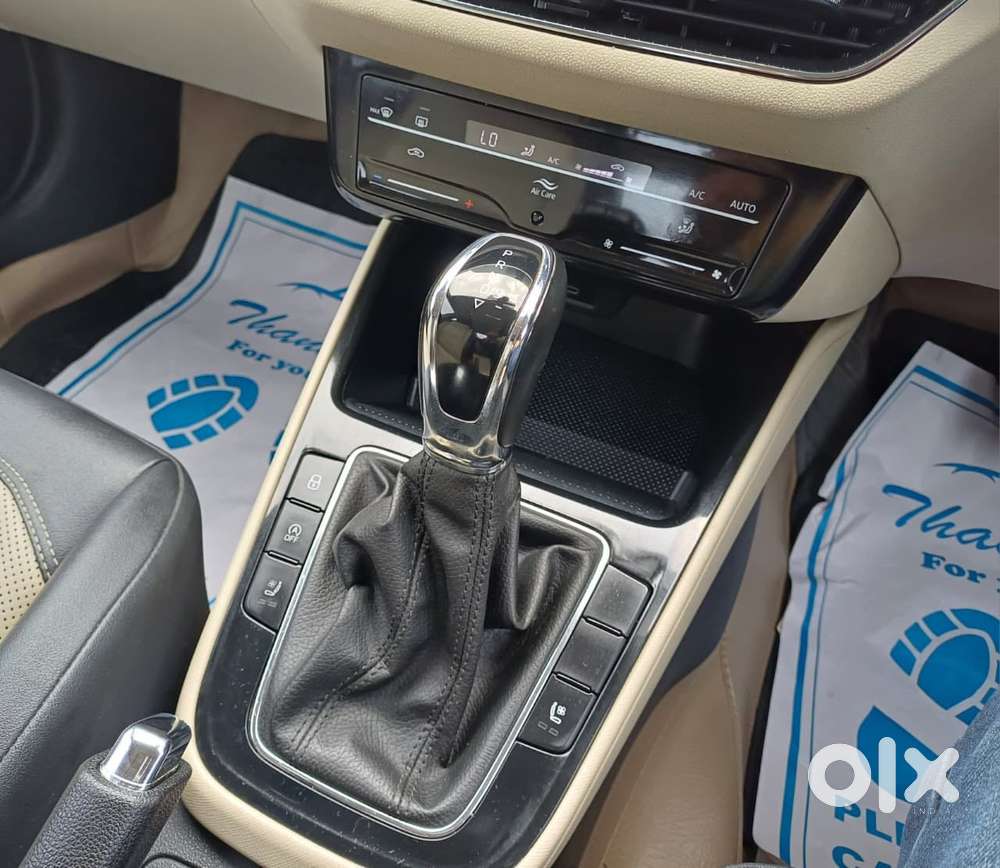 Skoda Slavia 1.5 Tsi Style, 2024, Petrol