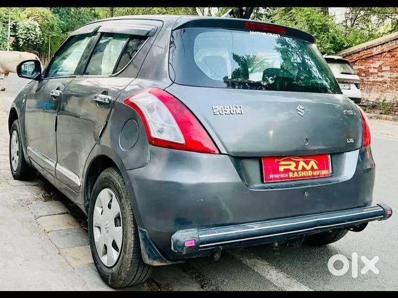 Maruti Suzuki Swift Lxi Optional-o, 2016, Petrol