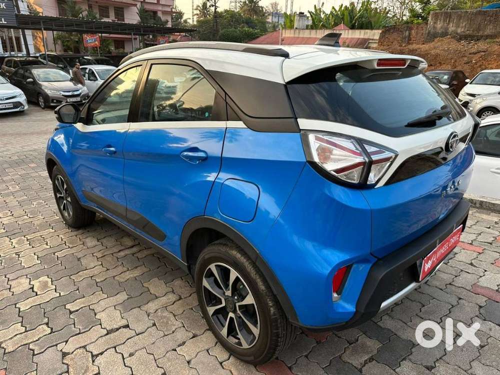 Tata Nexon 1.2 Revotron Xza Plus (o) Amt, 2021, Petrol