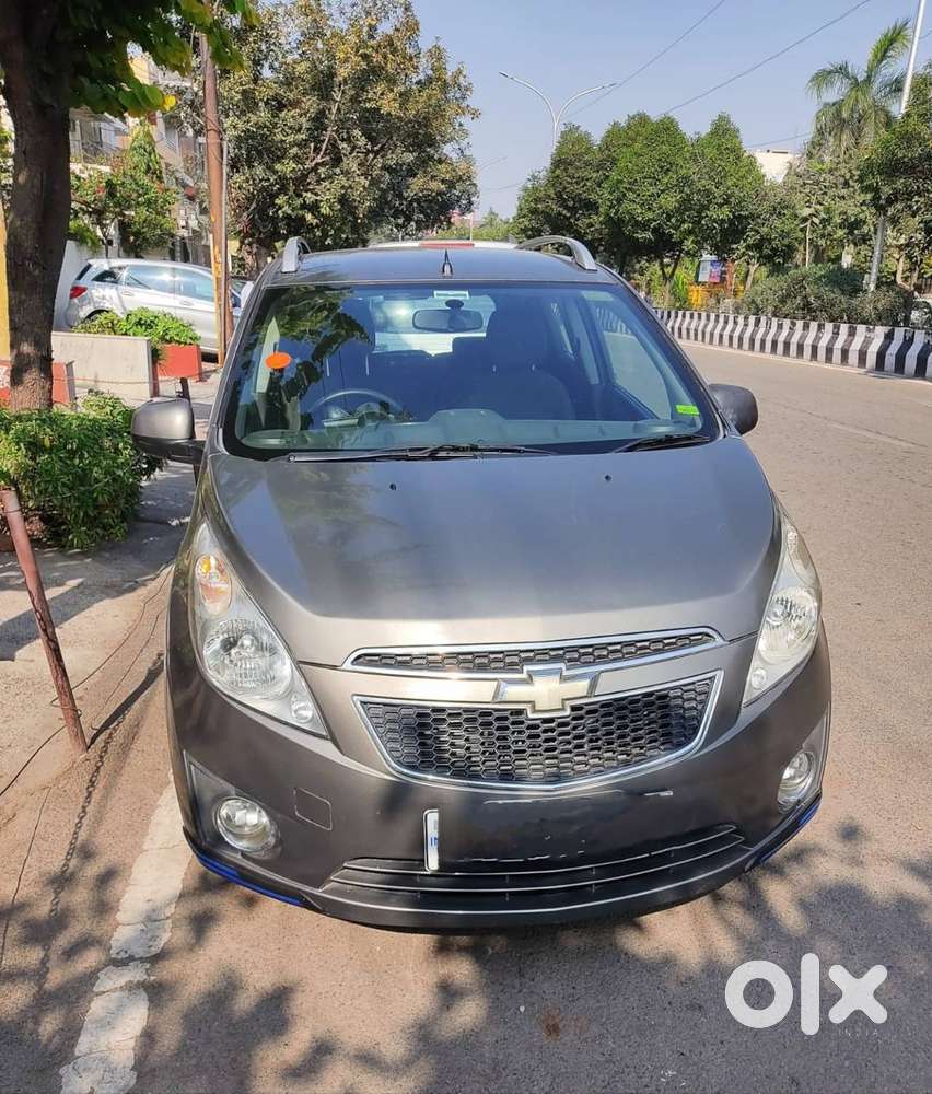 Chevrolet Beat Lt Top Variant