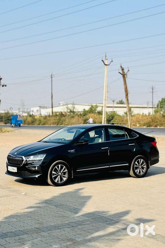 Skoda Slavia 1.0 Tsi Style At, 2024, Petrol