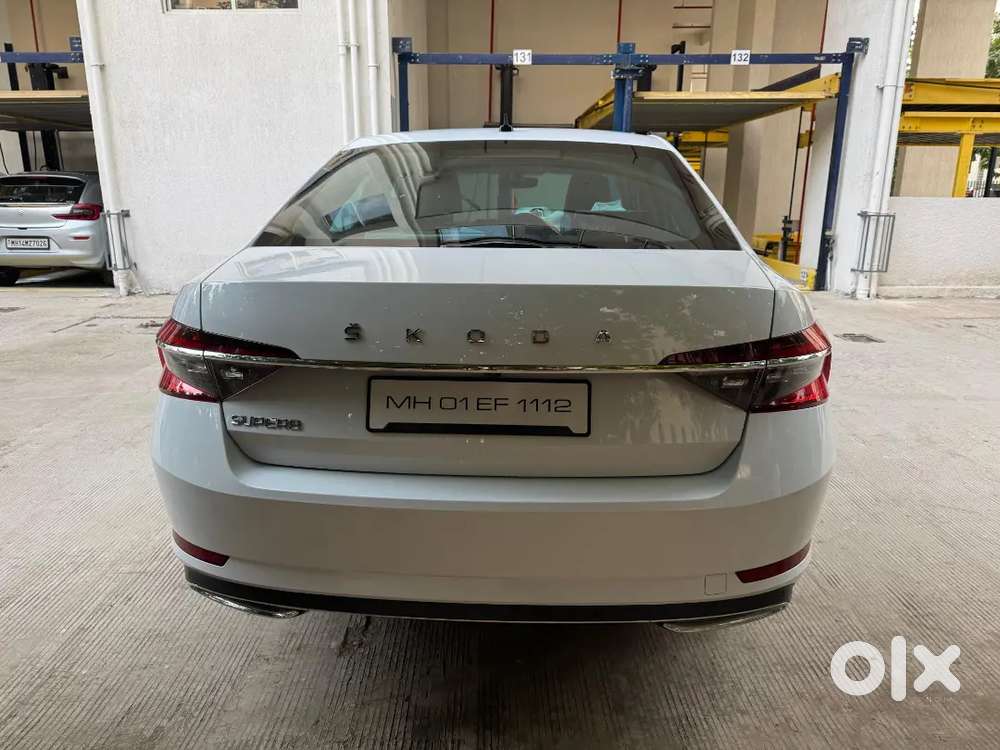 Skoda Superb 2.0 L & K November 2022