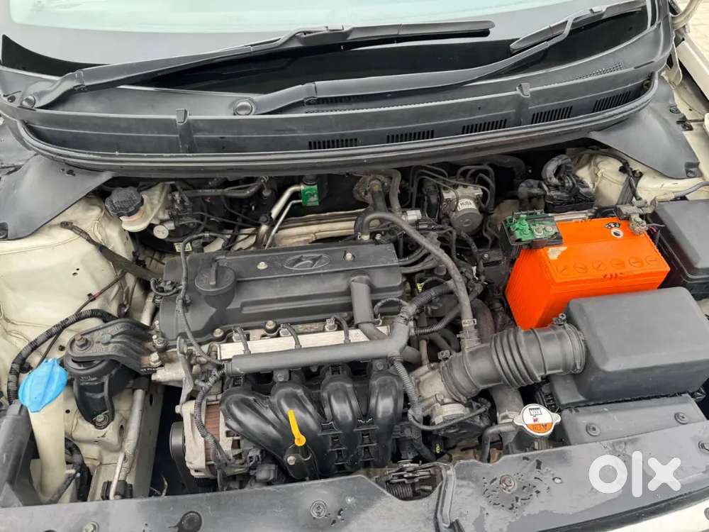 Anand Nagar B No 9 Gali Vich Khadi Ah Ik Sall Di Likh K Guarante Devag