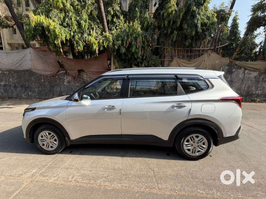 Kia Carens 1.5 Prestige 7 Str, 2023, Petrol
