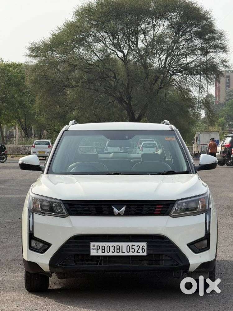 Mahindra Xuv300, 2023, Diesel