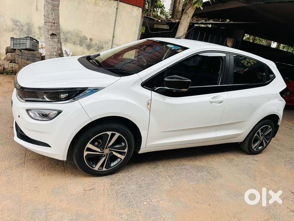 Tata Altroz 1.2 Xza Plus, 2022, Petrol