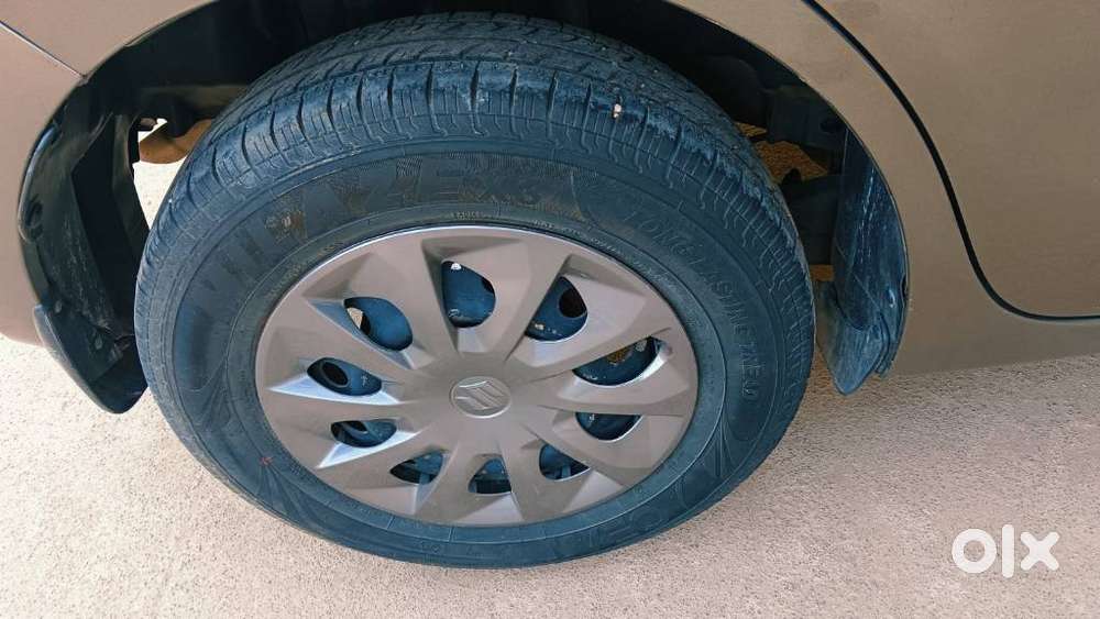 Maruti Suzuki Swift Vxi Abs Bsiv, 2021, Petrol