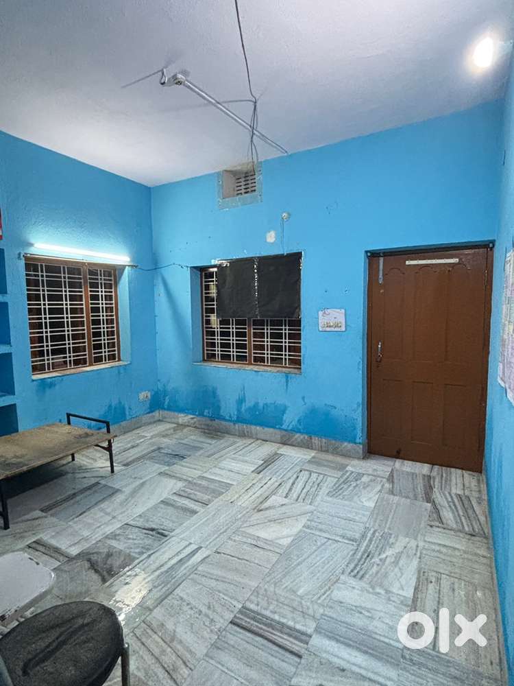 1Bhk/2Bhk flat for boys,Need a roommates