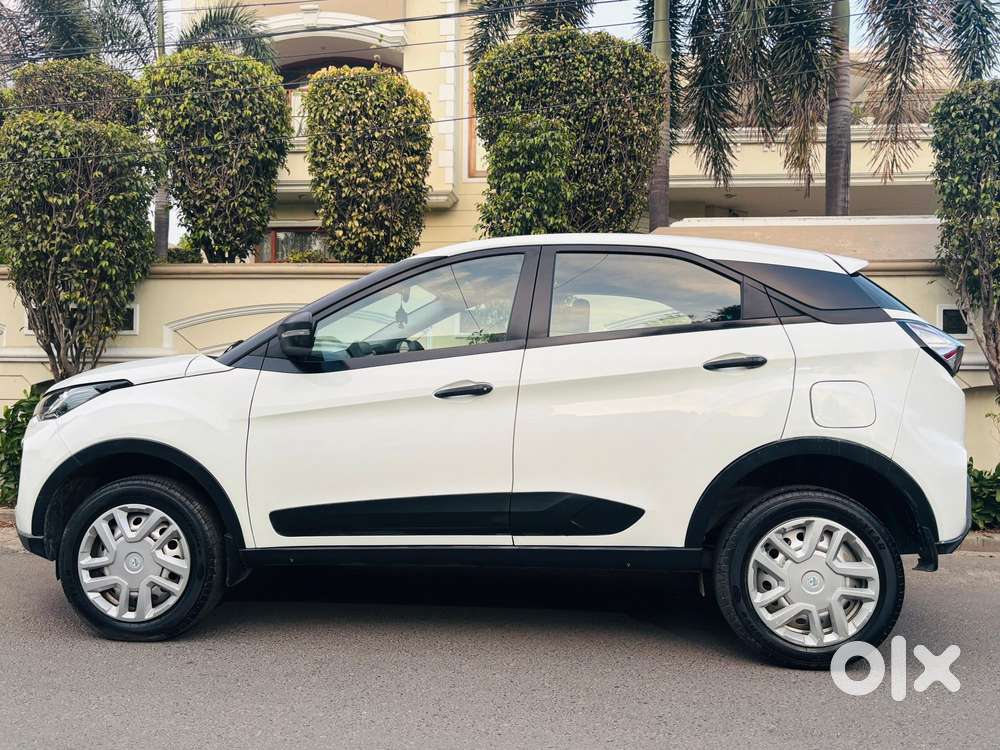 Tata Nexon 1.2 Petrol, 2022, Petrol
