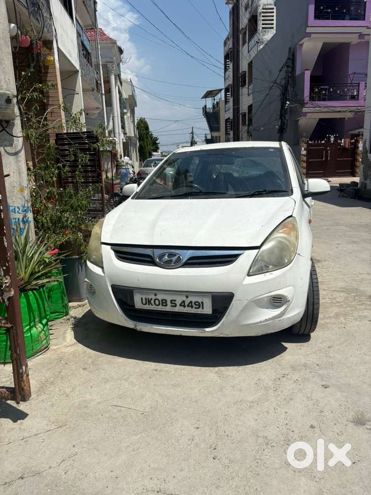Hyundai I20 Petrol Manual 2010