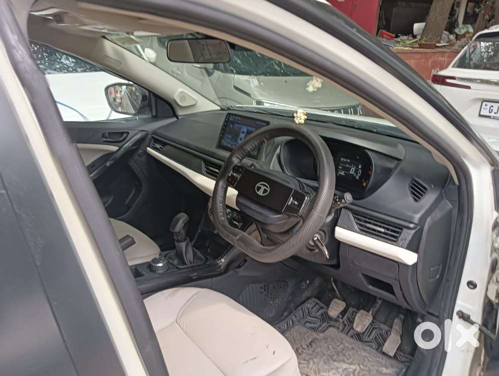 Tata Nexon Creative Plus 1.2 Revotron Petrol 6 Mt Dt, 2024, Petrol