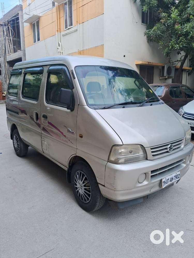 Maruti Suzuki Versa DX2 8-SEATER BSIII, 2006, Petrol Cars