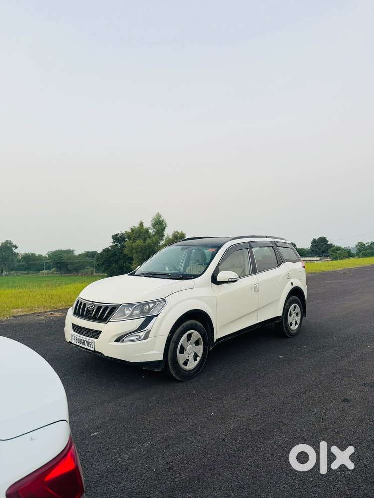 Mahindra Xuv500 At W6 2wd, 2017, Diesel
