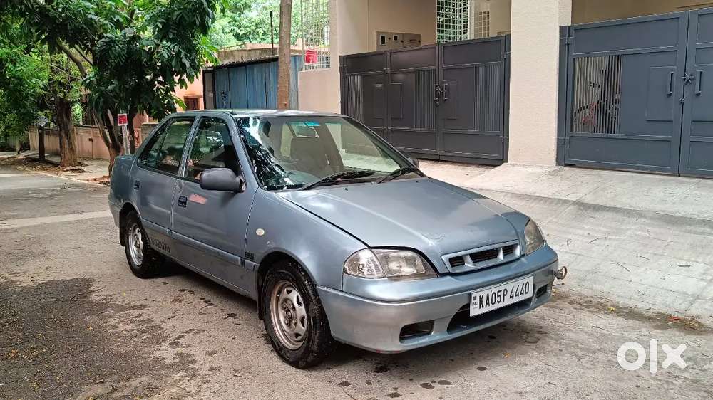 Maruti Suzuki Esteem Petrol Automatic