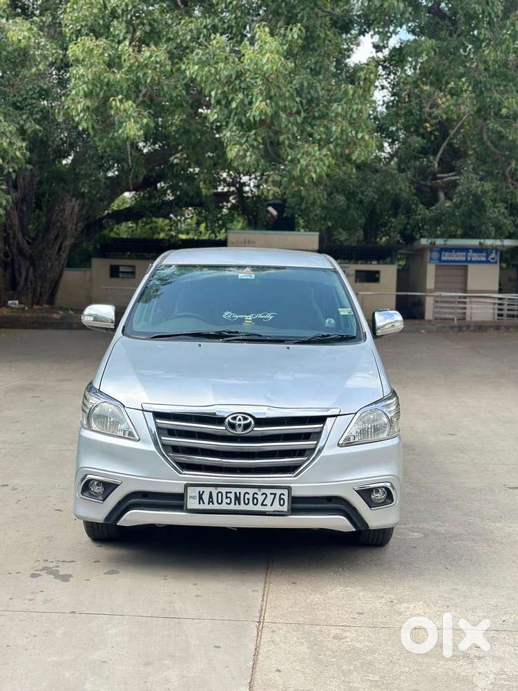 Toyota Innova 2.5 Zx 7 Str Bs-iv, 2015, Diesel