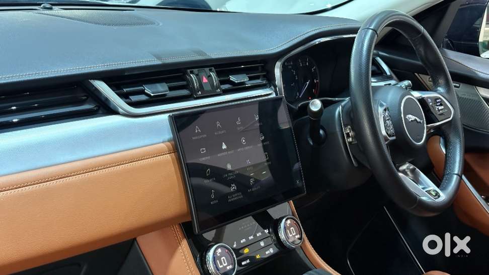 Jaguar F-pace 2.0 R Dynamic S, 2023, Petrol