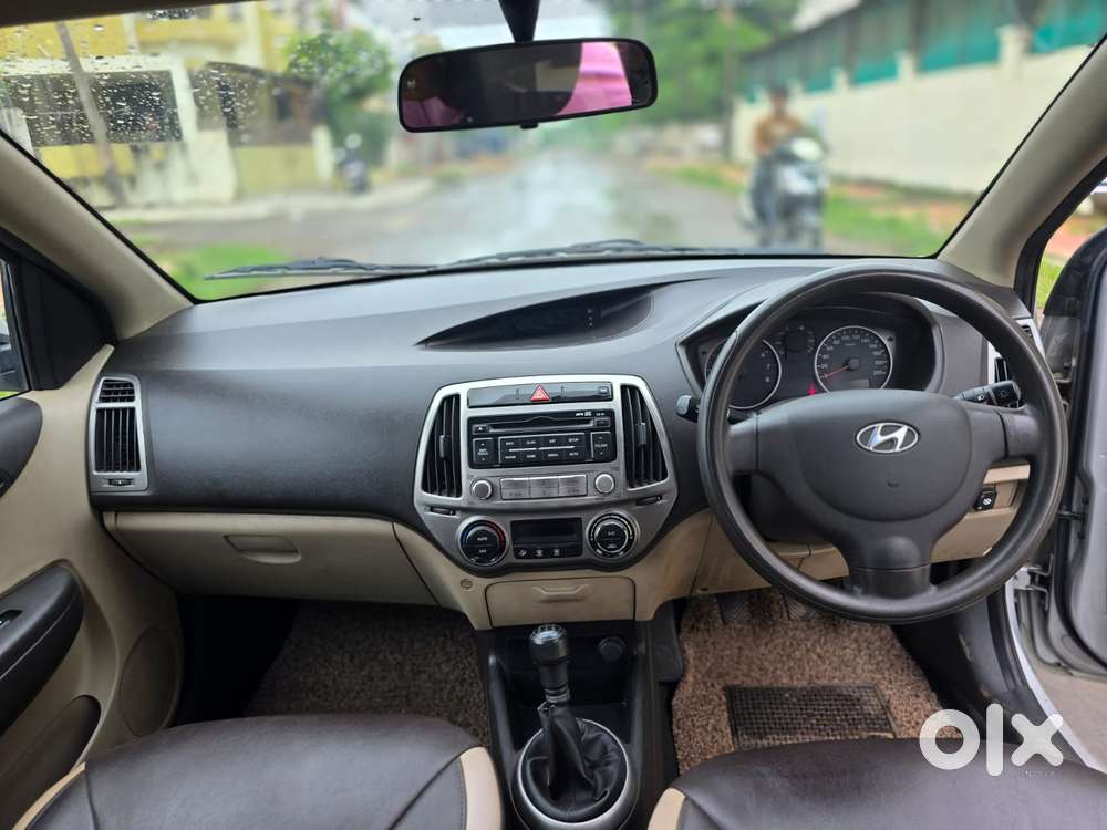 Hyundai I20 1.2 Magna Executive, 2013, Cng & Hybrids