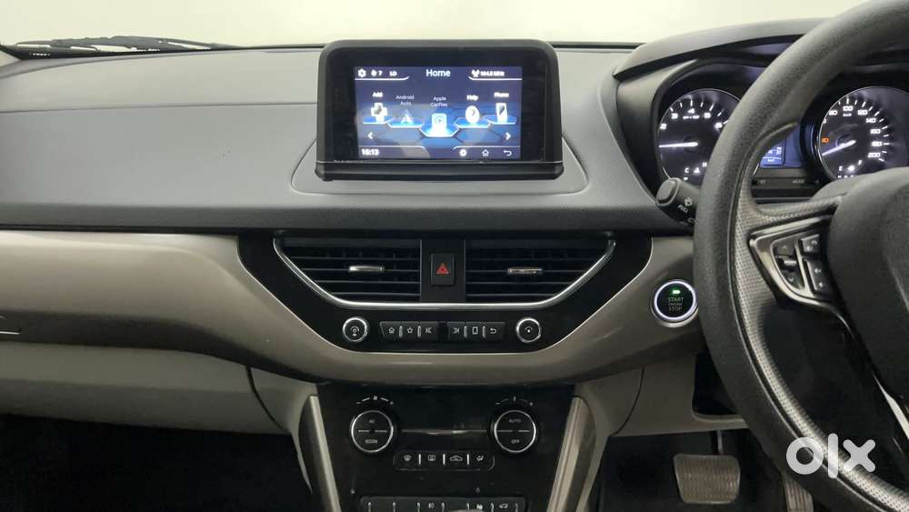 Tata Nexon 1.2 Revotron Xza Plus Dualtone, 2018, Petrol