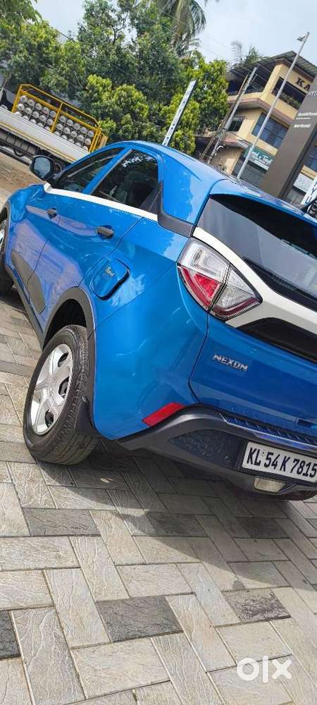 Tata Nexon 1.2 Revotron Xma Amt, 2018, Petrol