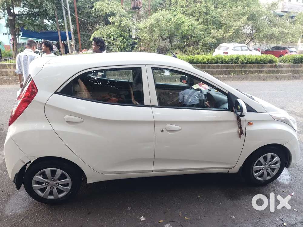 Hyundai Eon 0.8 Sportz 2012