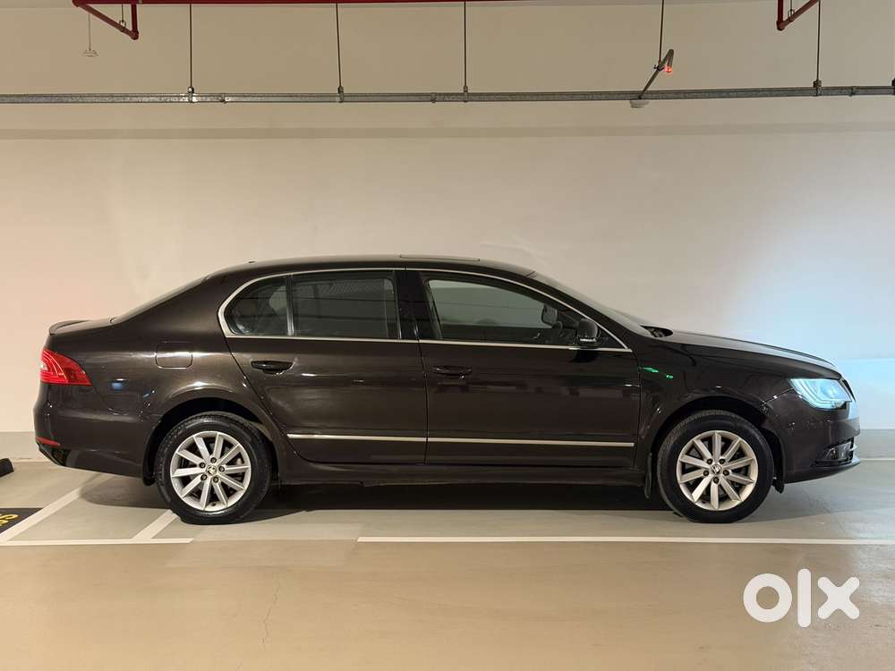 Skoda Superb {2014-2016}2.0 Elegance Tdi At, 2015, Diesel
