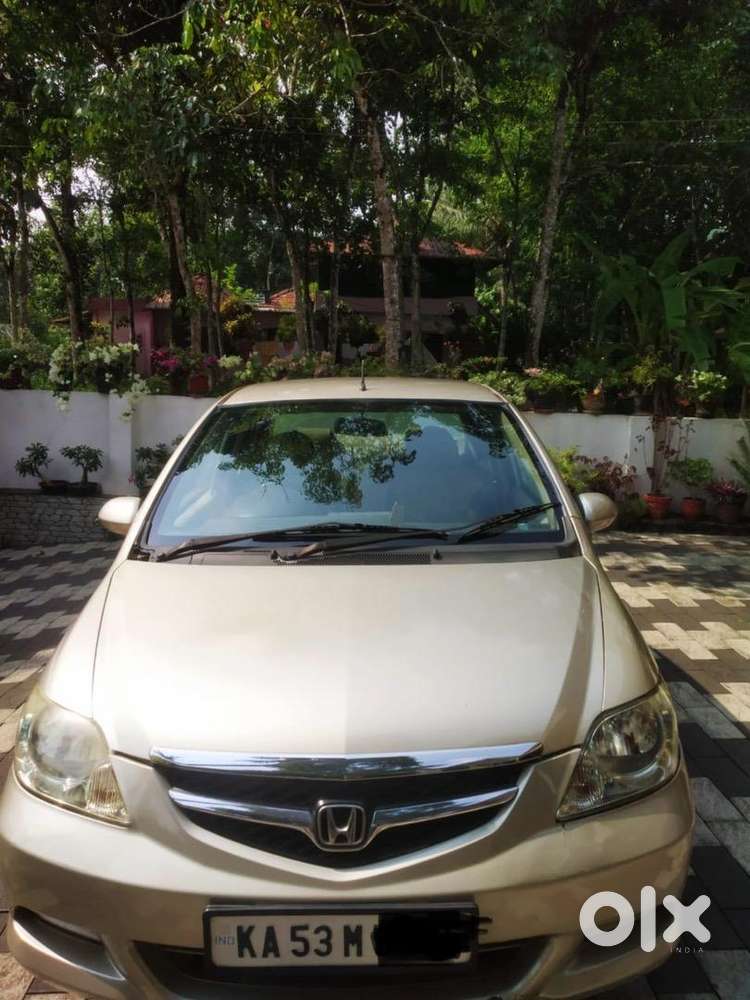 Honda City Zx 2006 Petrol Well Maintained