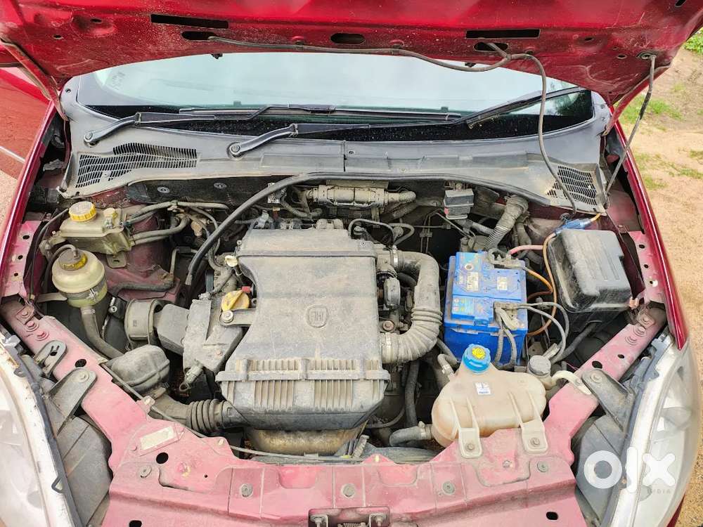 Fiat Linea Emotion Pack 1.4 Top Model  New Condition