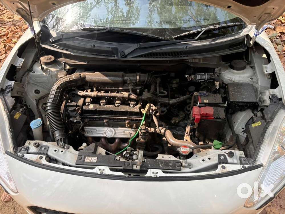 Maruti Suzuki Swift 2023 Petrol Well Maintained