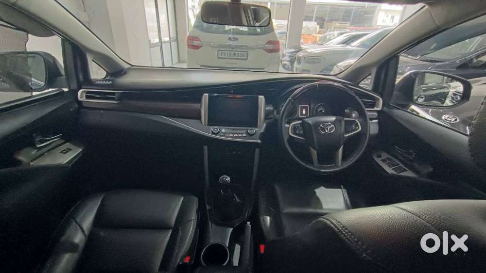 Toyota Innova Crysta 2.4 V 7 Str, 2017, Diesel