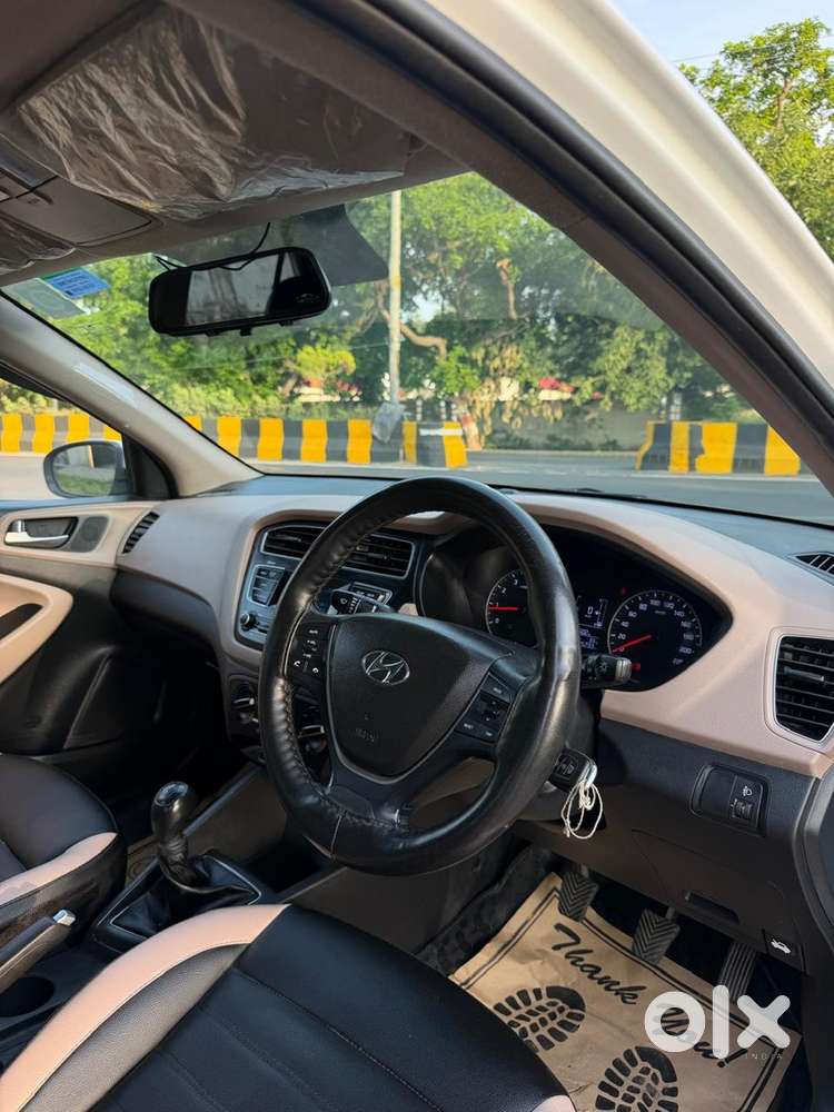 2019 I20 Magna + Vtvt Up11( Saharanpur) Registerd 1st Owner 25,000 Km