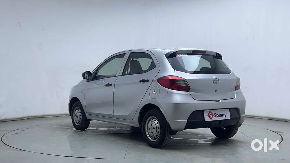 Tata Tiago 1.2 Revotron Xm, 2017, Petrol