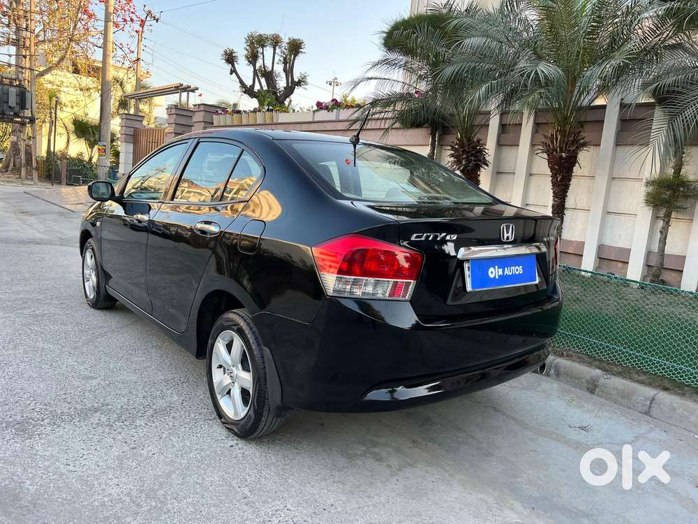 Honda City V Mt Exclusive, 2010, Petrol