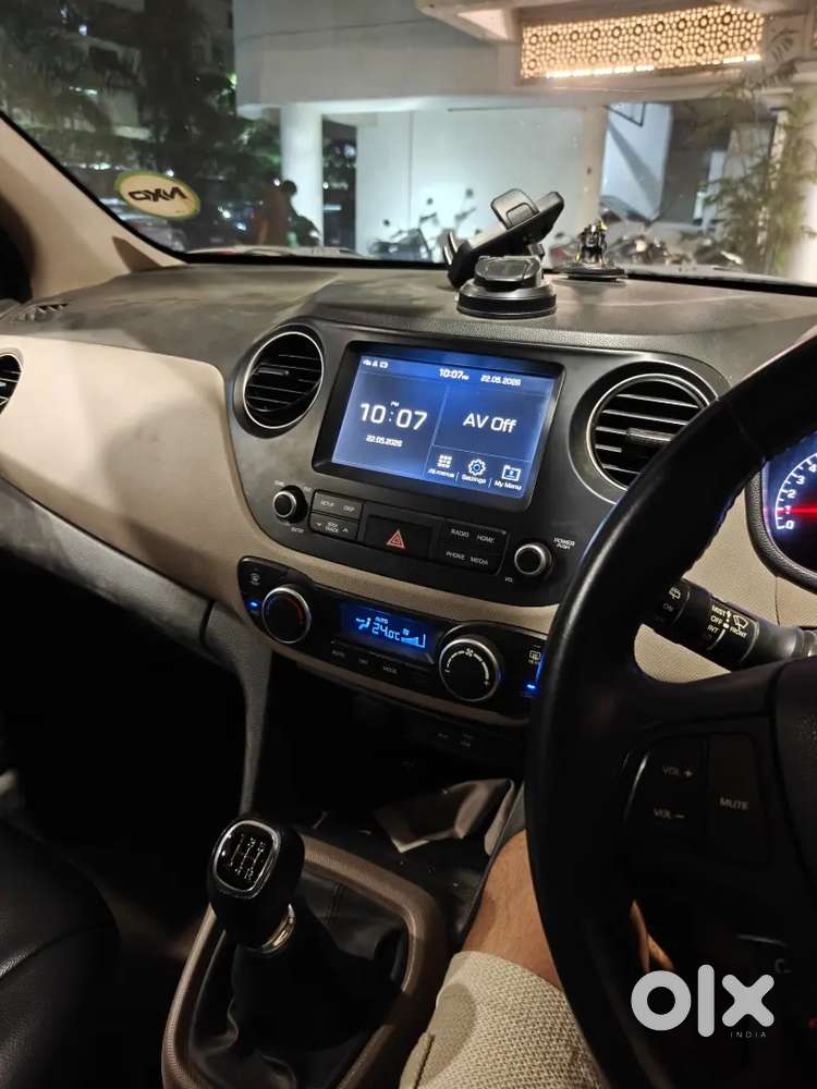 Hyundai Grand I10 2017 Petrol Well Maintained