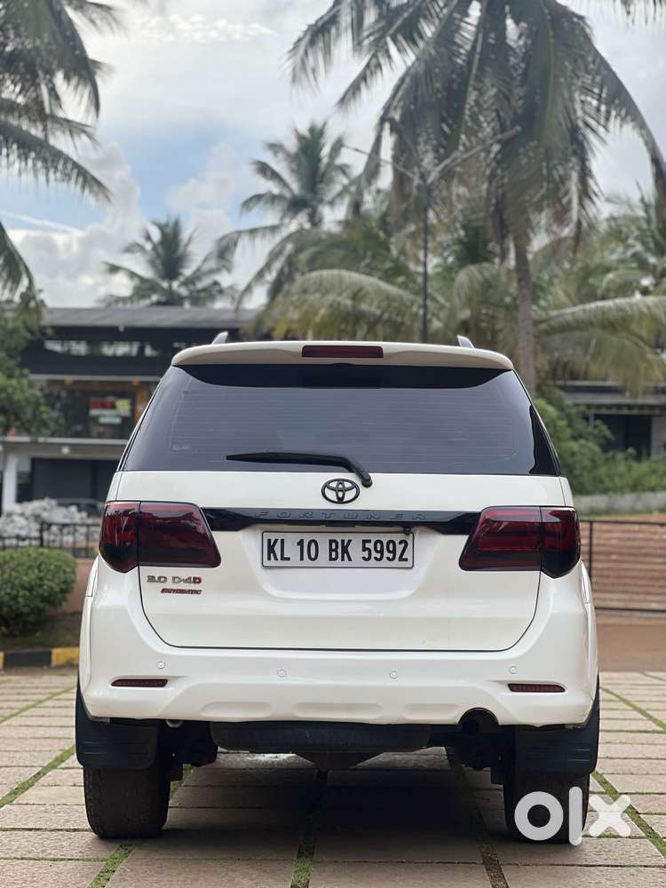 Toyota Fortuner 3.0 4x2 Automatic, 2012, Diesel