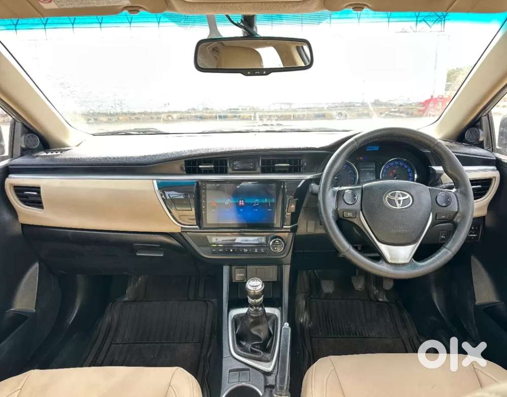 Toyota Corolla Altis 1.8g Limited, 2015, Petrol