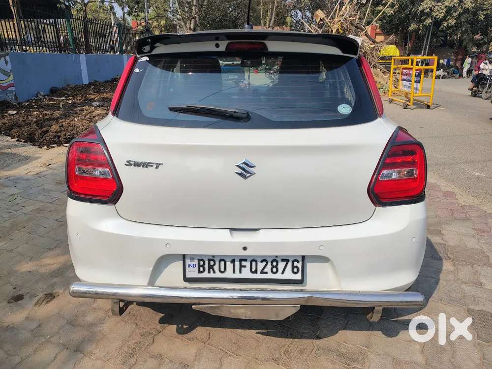 Maruti Suzuki Swift 2022 Petrol 33000 Km Driven With Cng