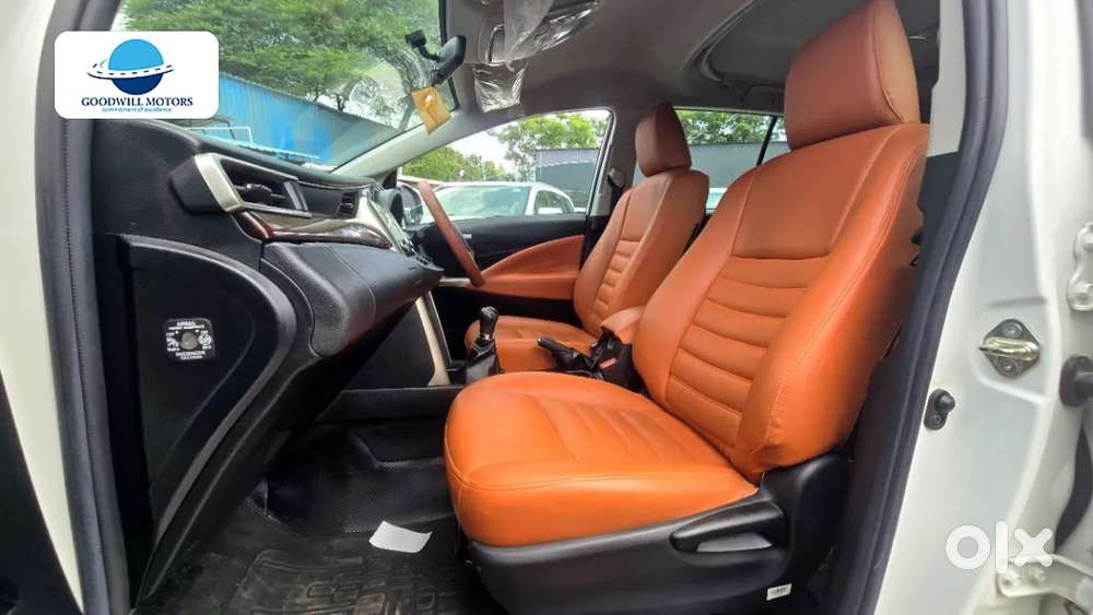 Toyota Innova Crysta [2020-ongoing] 2.4 Vx 8 Str, 2022, Diesel