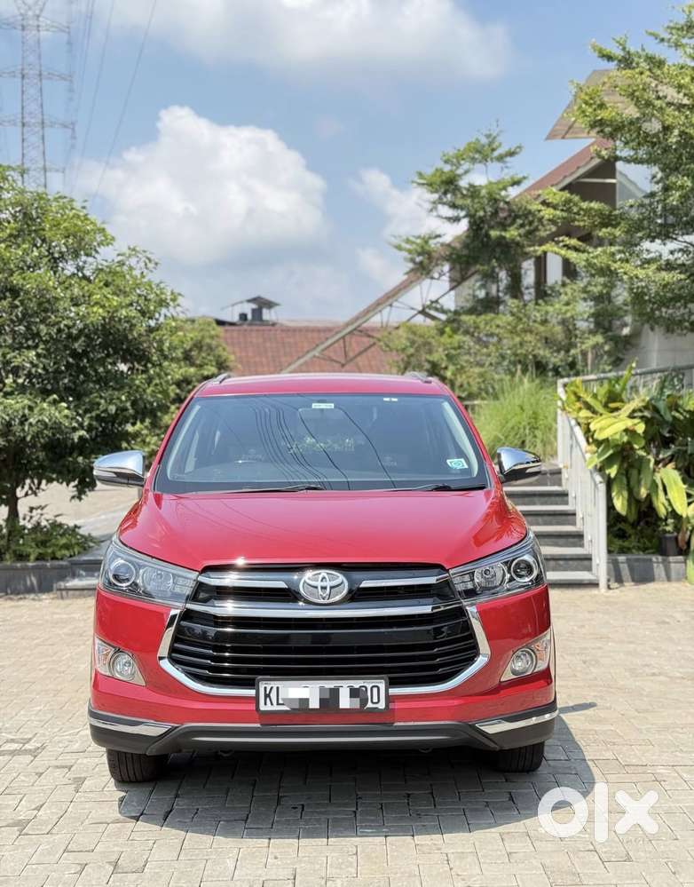 Toyota Innova Crysta Touring Sport 2.4 Mt, 2017, Diesel
