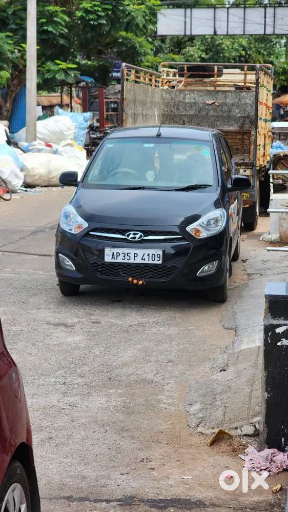 Hyundai I10 Magna 2012 Car