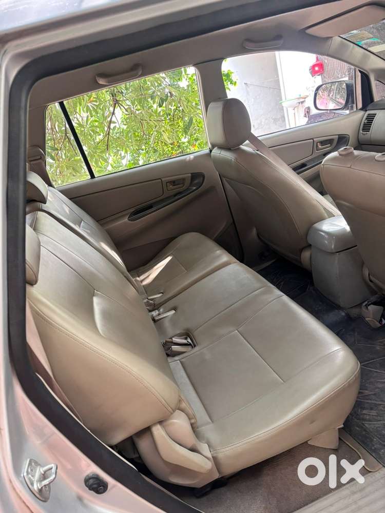 Toyota Innova 2012 Diesel