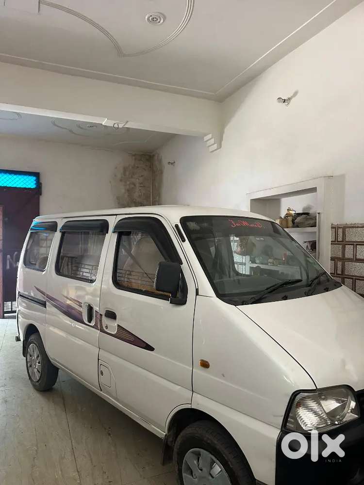 Maruti Suzuki Eeco 2014 Cng  7 Seater  Ac  Good Condition