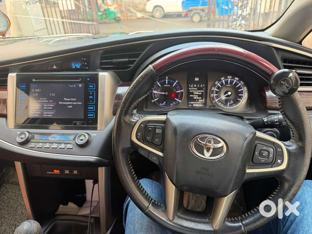 Toyota Innova Crysta 2018