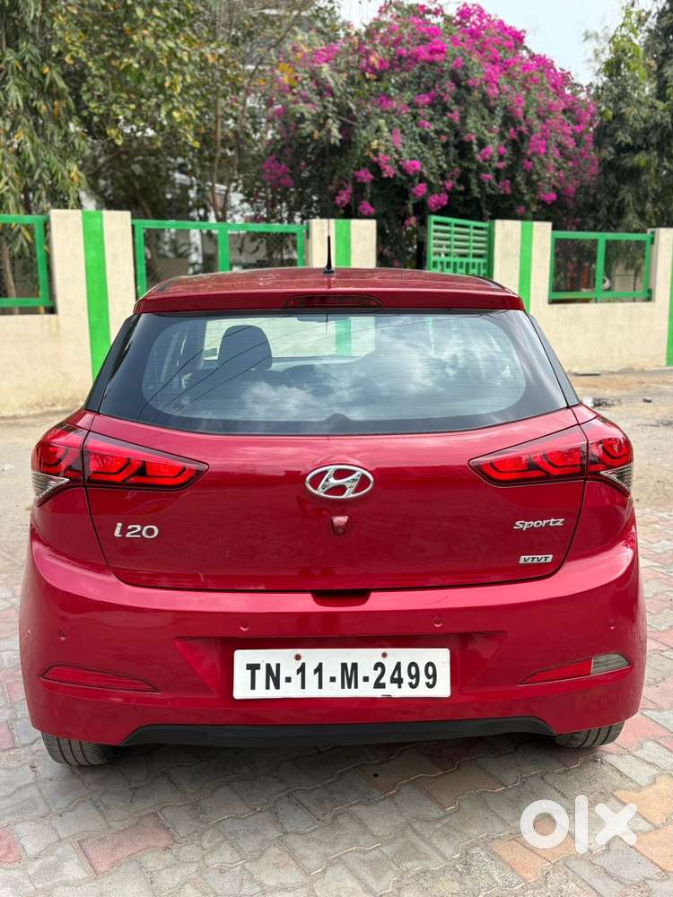 Hyundai I20 Sportz 1.2 Bs-iv, 2015, Petrol
