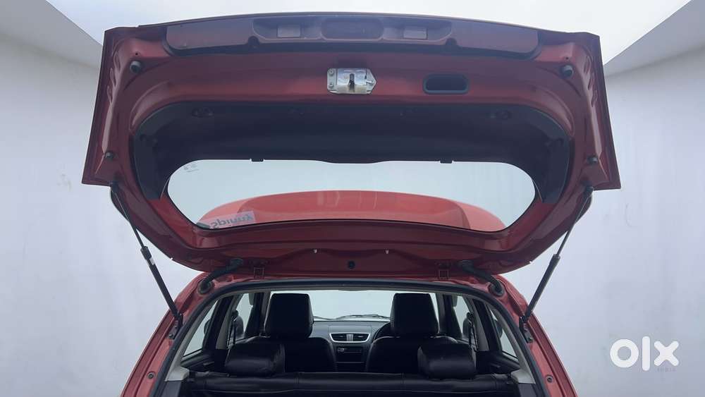 Maruti Suzuki Swift Vvt Vxi, 2013, Petrol