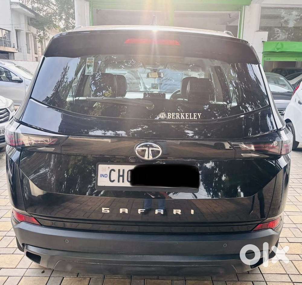 Tata Safari 2.0 Xz Plus Dark Edition, 2023, Diesel
