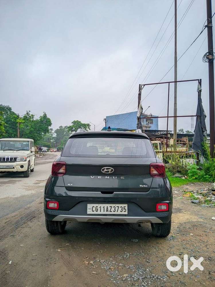 Hyundai Venue, 2021, Petrol